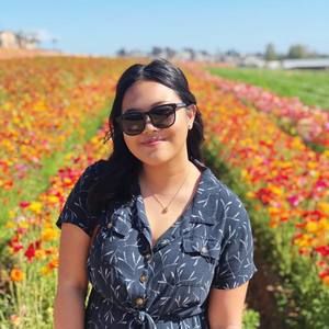 Meet your Posher, Andrea